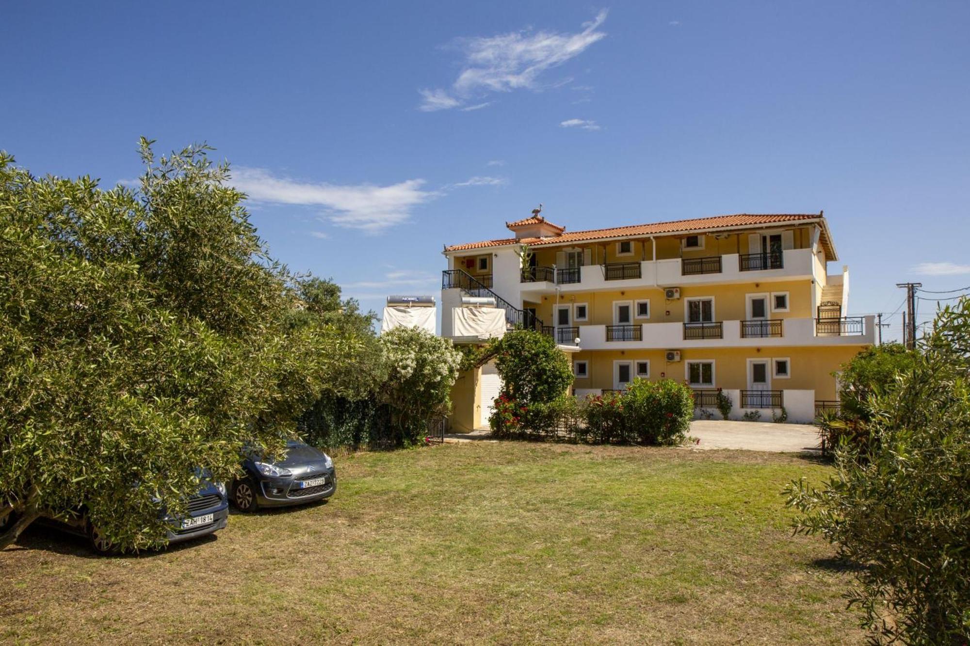 Searocco Studios & Apartments - Close To Alykes Center, By Zantewize Kültér fotó